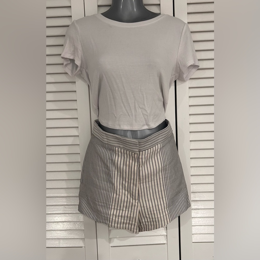 Stella McCartney shorts- size 10